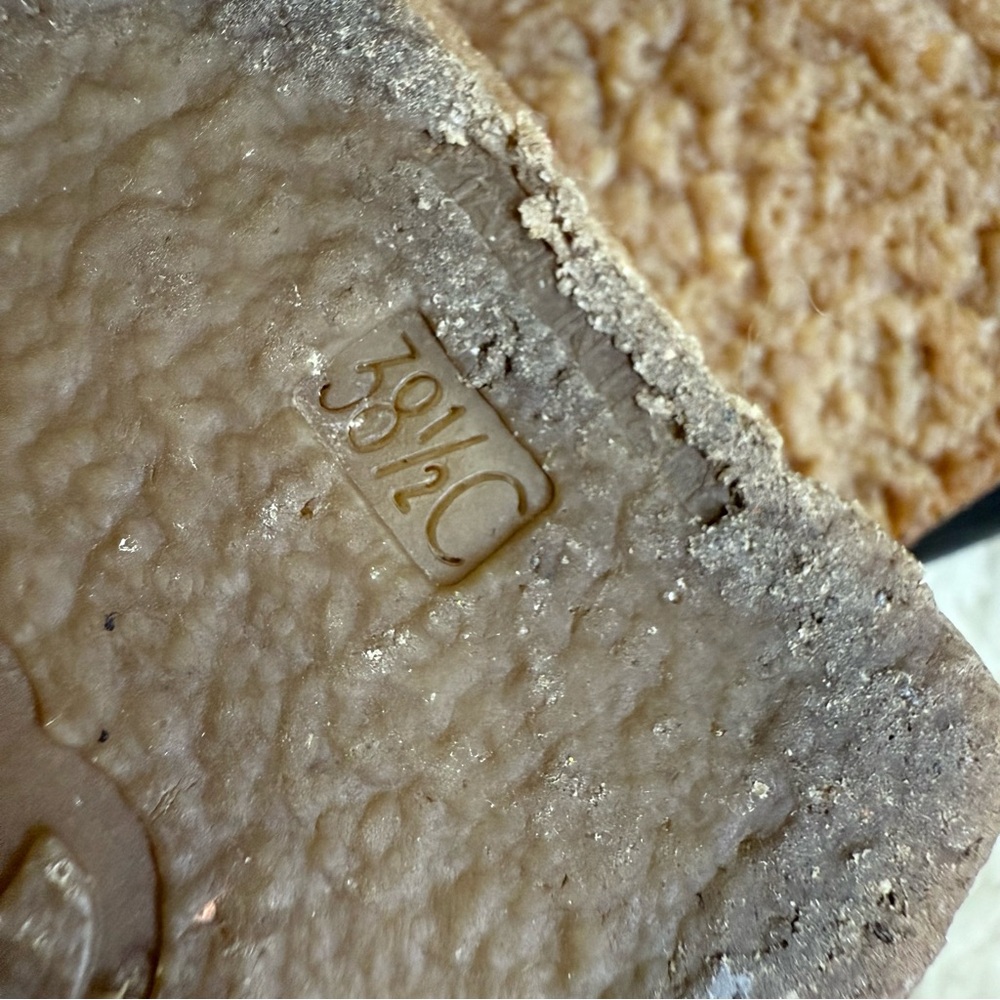 Chanel CC Logo Shearling Black Leather Boots - Picture 14 of 15